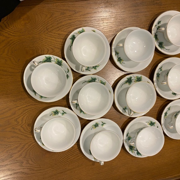 11 Hira Fine China Japan  (virginia) Footed Cup & Saucer Set - Picture 3 of 4